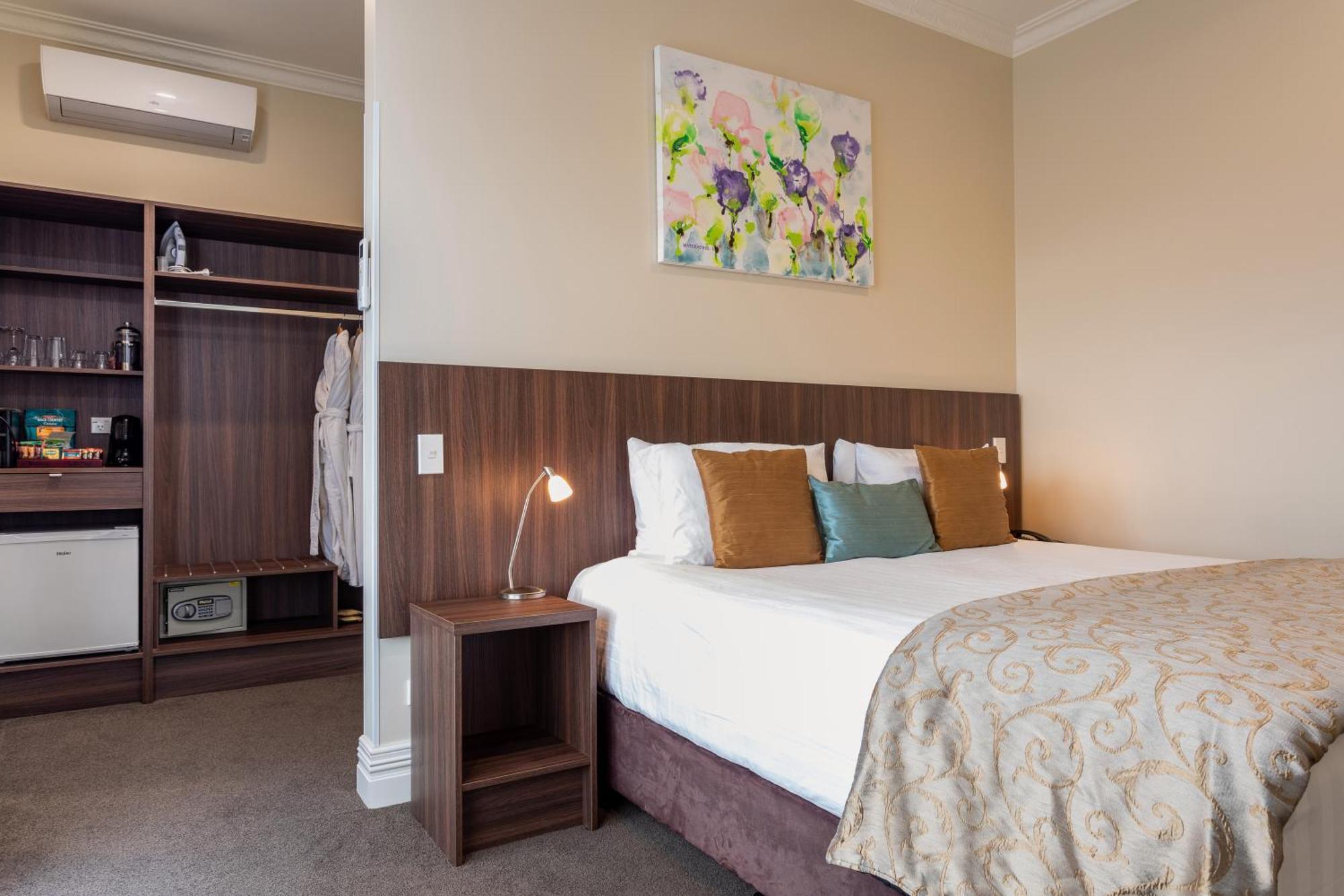 Tuakau Hotel Buitenkant foto