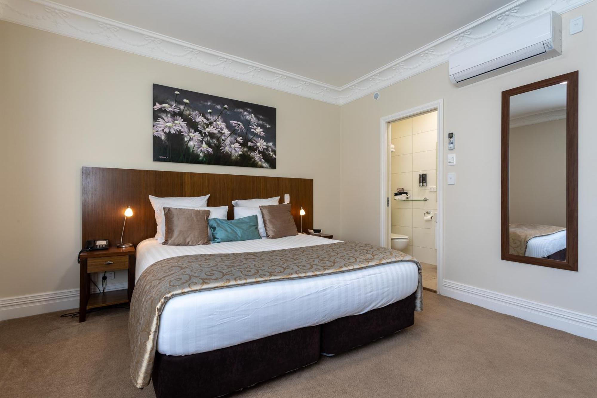 Tuakau Hotel Buitenkant foto
